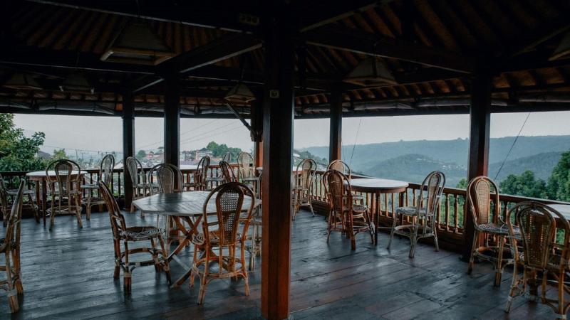 Puri Sunny Guesthouse - Restoran