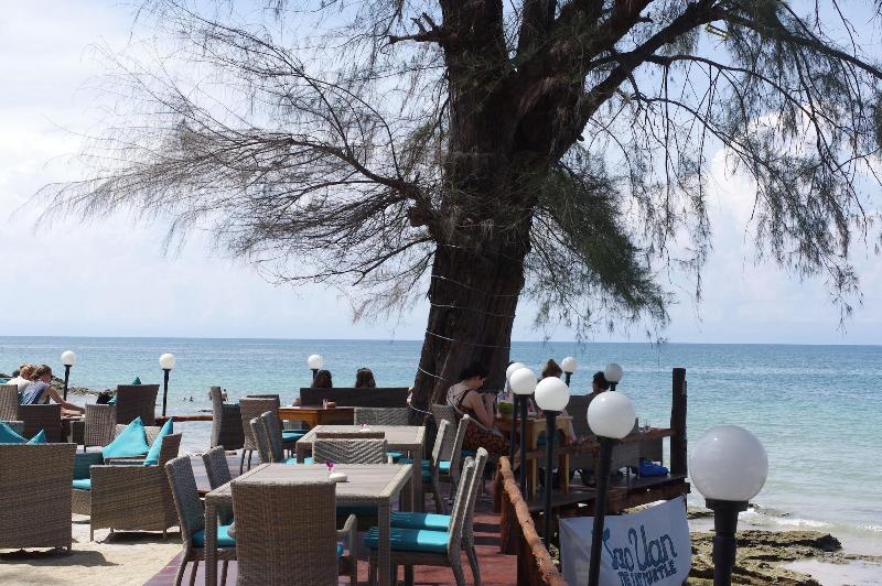 Thai House Beach Resort - Restoran