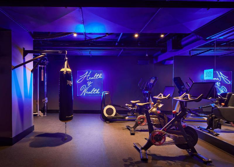 Gansevoort Meatpacking - Aktivite