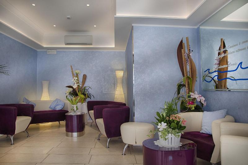 Hotel Cadiz - Lobi