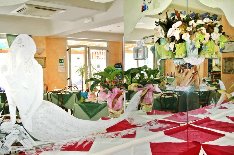 Hotel Cadiz - Restoran