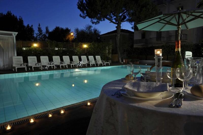 Bellariva Family Hotel - Havuz