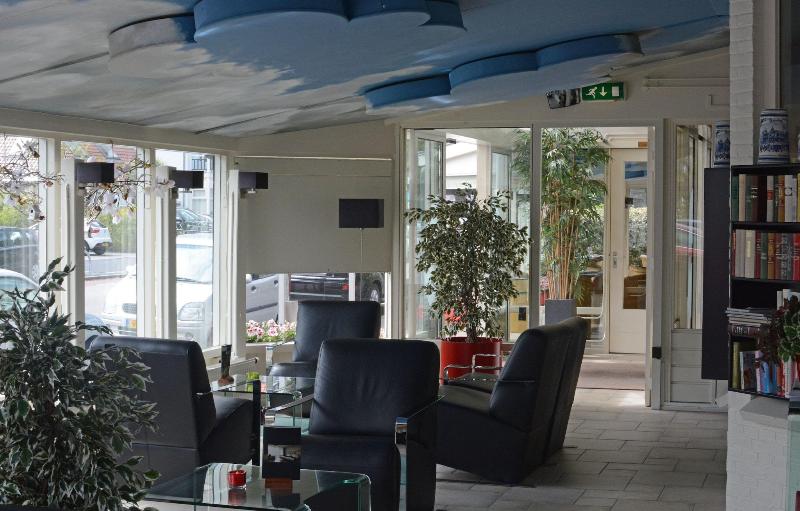 Hotel Restaurant Piccard - Lobi