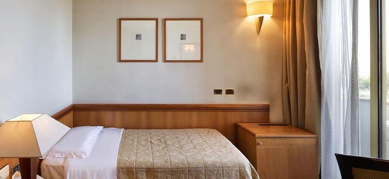 Hotel Ambasciatori - Oda