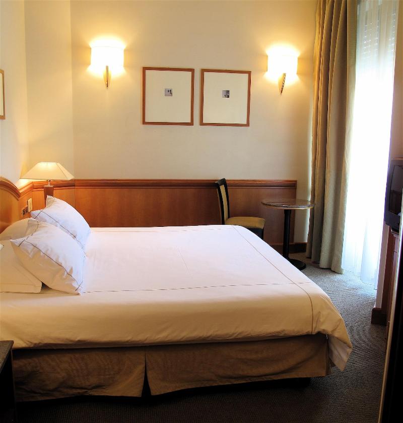Hotel Ambasciatori - Oda