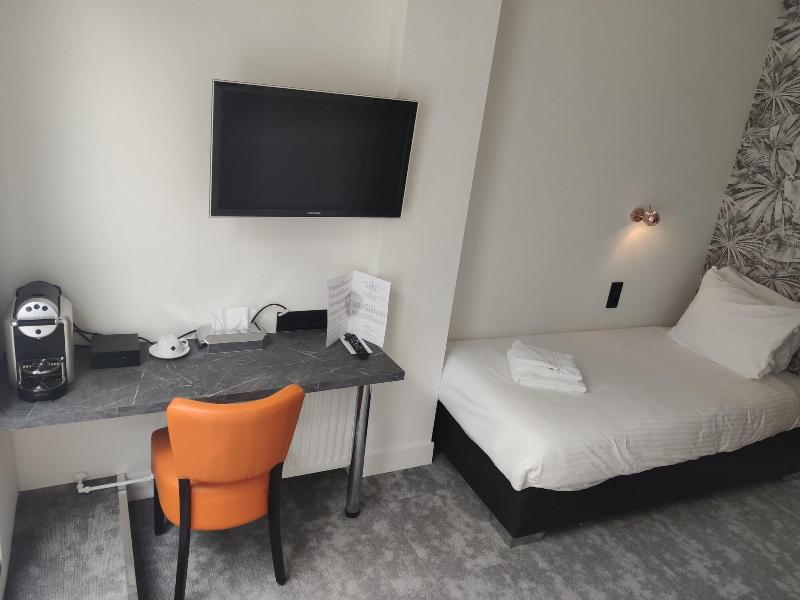 Hotel Royal Bridges - Oda