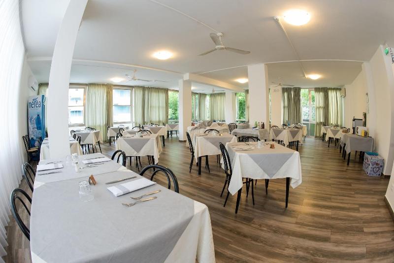 Hotel Carmen - Restoran