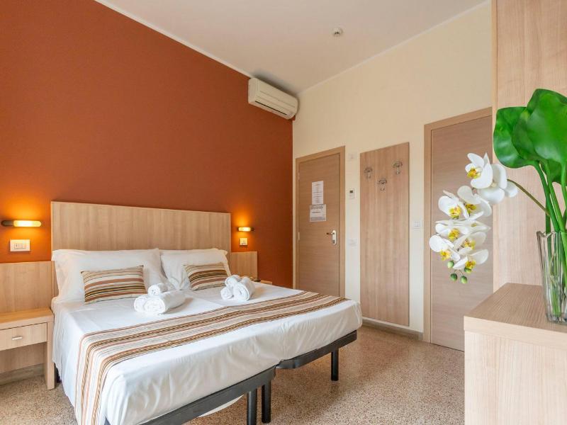 Hotel Cormoran - Genel