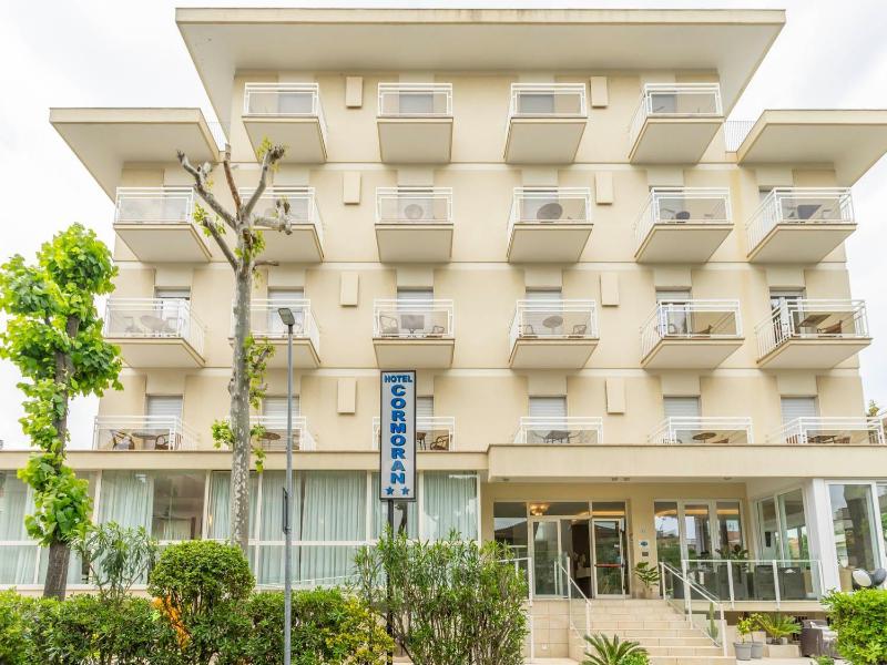 Hotel Cormoran - Genel