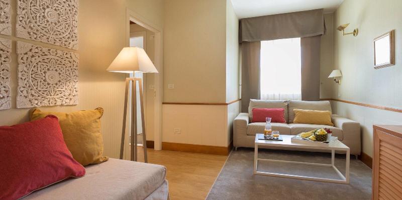 Suite Hotel Maestrale - Oda