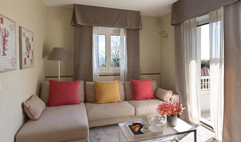 Suite Hotel Maestrale - Oda