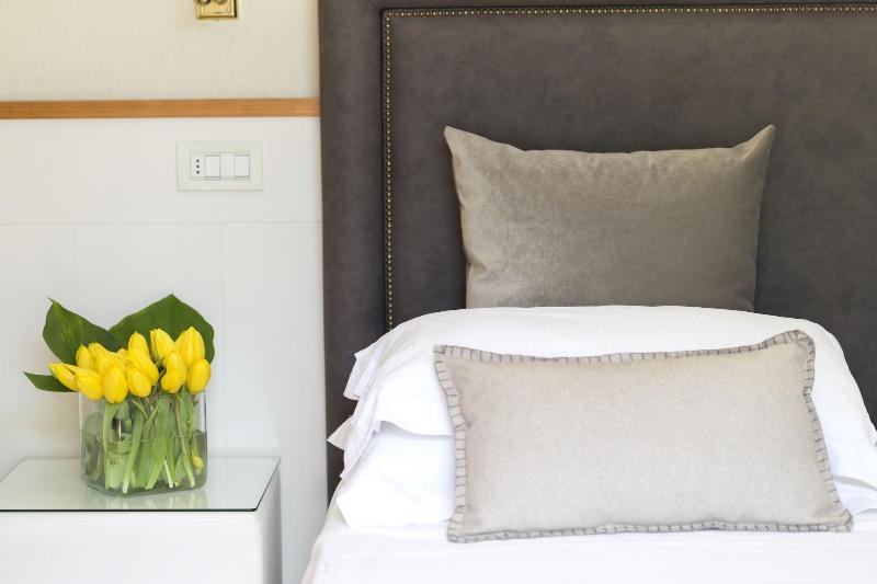 Suite Hotel Maestrale - Oda