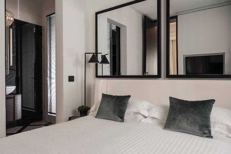 Suite Hotel Maestrale - Oda