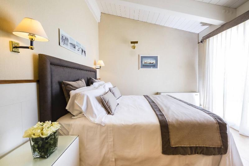 Suite Hotel Maestrale - Oda