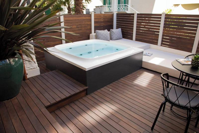 Suite Hotel Maestrale - Havuz