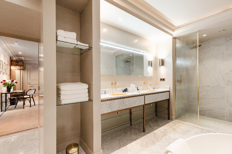 717 Hotel - Oda