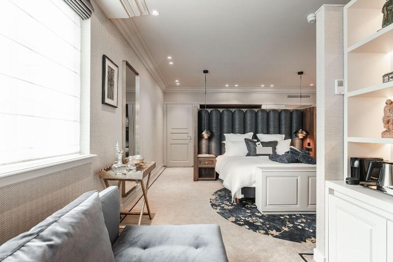 717 Hotel - Oda
