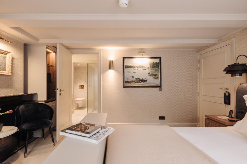 717 Hotel - Oda