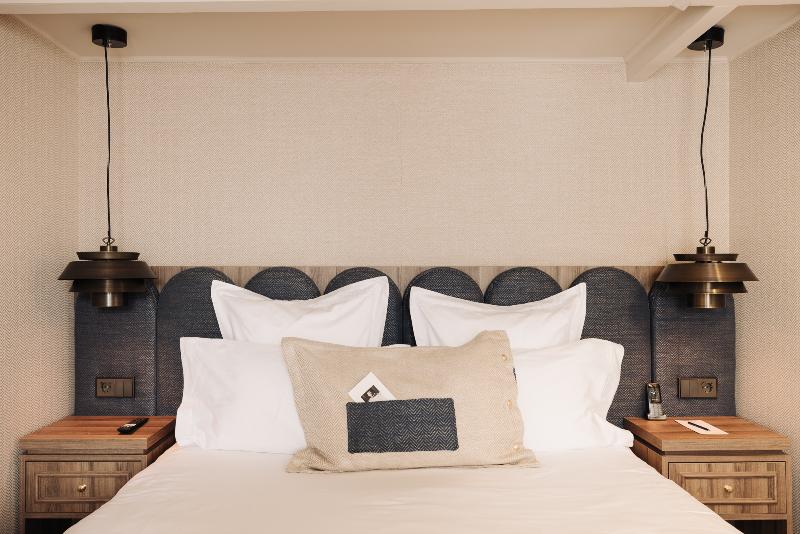 717 Hotel - Oda