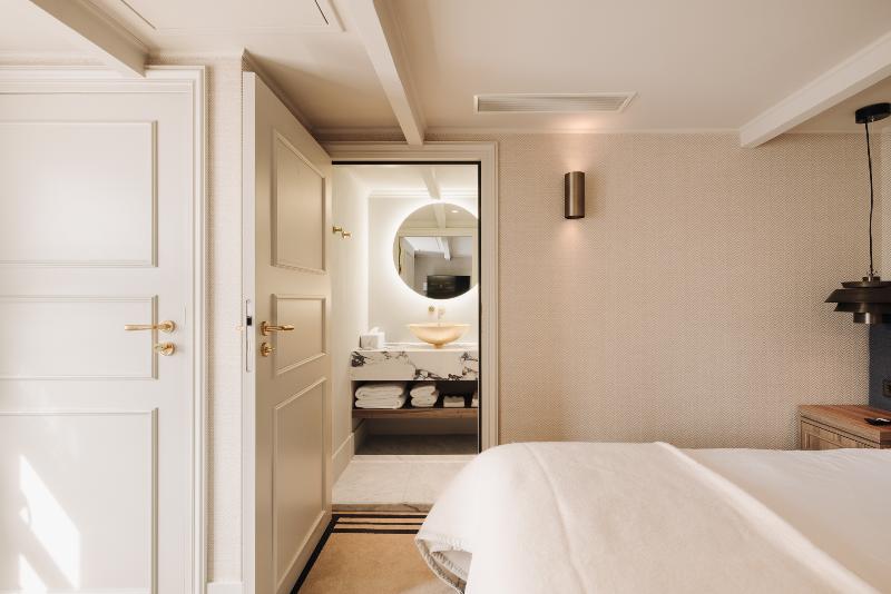 717 Hotel - Oda