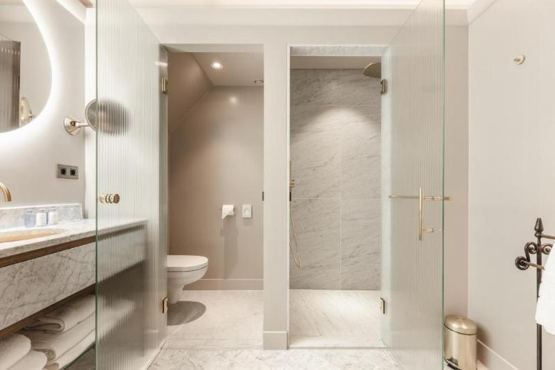 717 Hotel - Oda