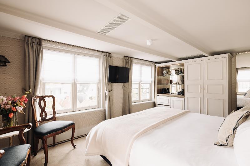 717 Hotel - Oda