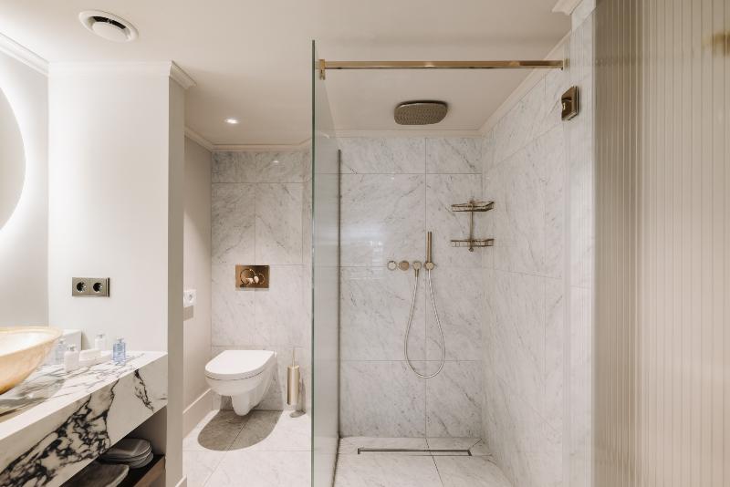 717 Hotel - Oda
