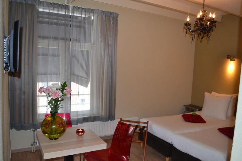 Alp Hotel Amsterdam - Oda