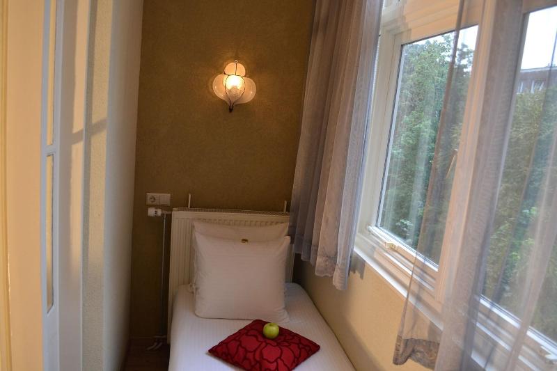 Alp Hotel Amsterdam - Oda