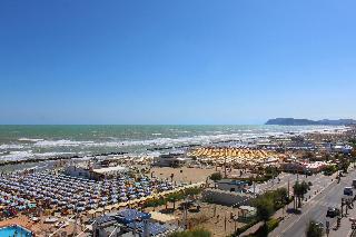 Hotel Silvia Misano Adriatico otel fotoğrafı