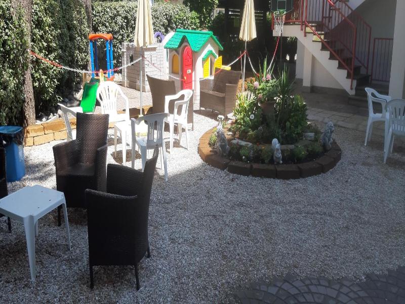 Hotel De Amicis - Genel