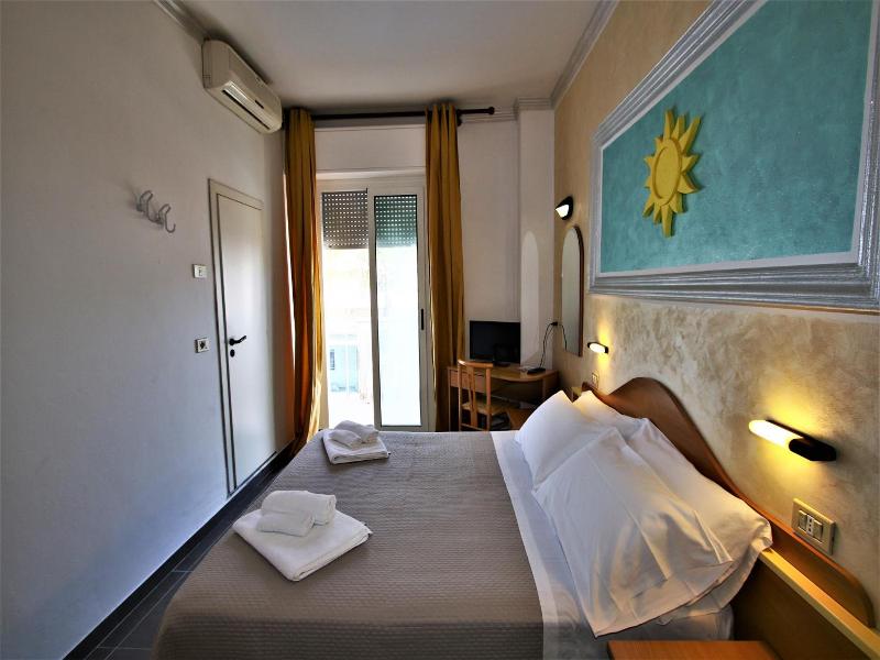 Hotel De Amicis - Genel
