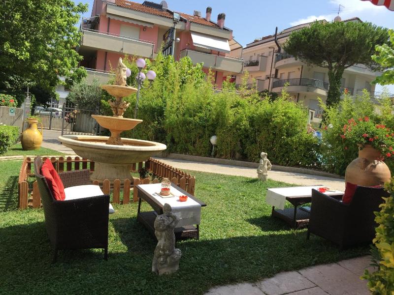 Hotel De Amicis - Genel