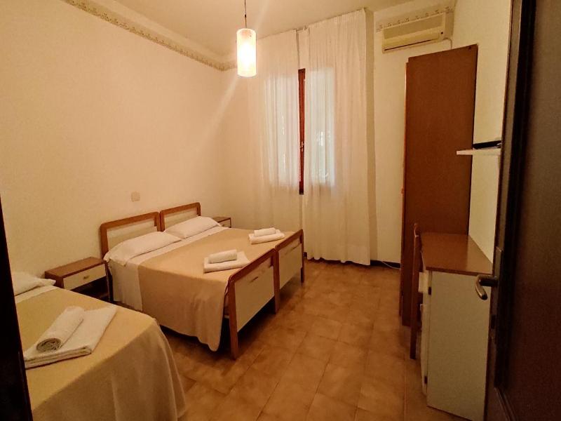 Hotel De Amicis - Genel
