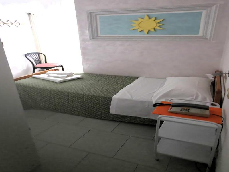 Hotel De Amicis - Genel
