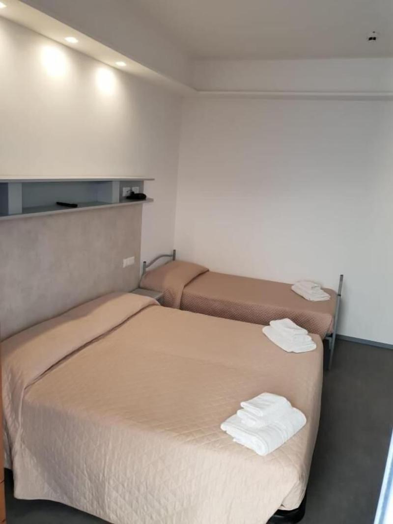 Hotel Ambasciata - Oda