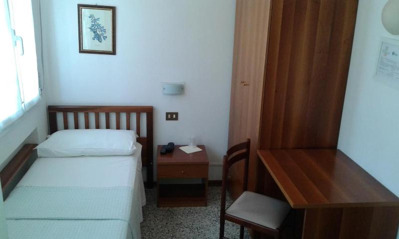 Hotel Ambasciata - Oda