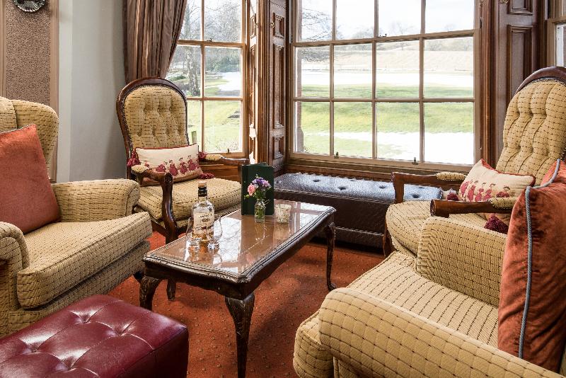 Cringletie House Hotel - Lobi
