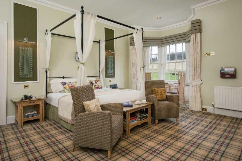 Cringletie House Hotel - Oda