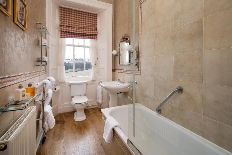 Cringletie House Hotel - Oda