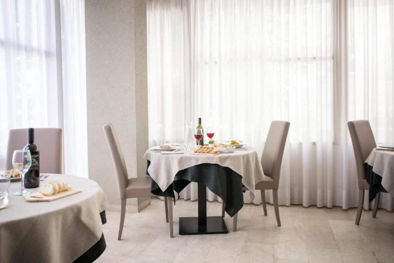 Hotel Eliseo - Restoran
