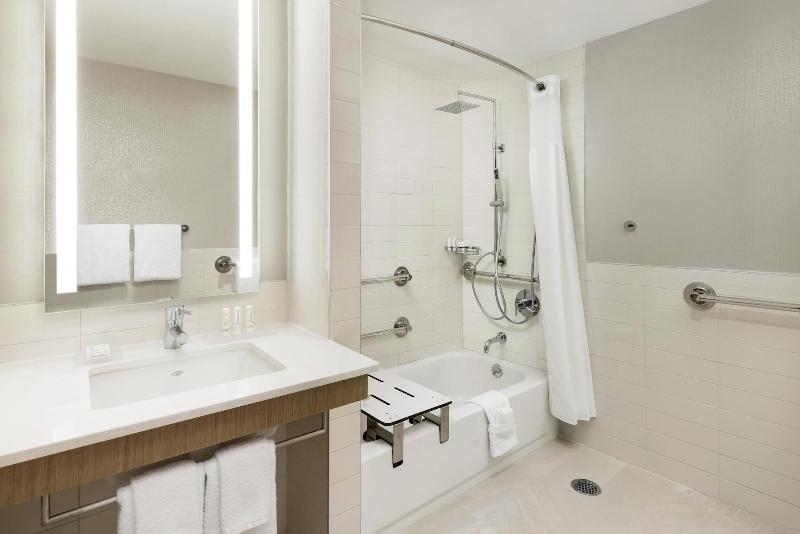 Courtyard By Marriott New York Downtown Manhattan/ - Oda