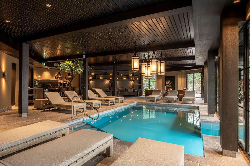 Van der Valk Hotel Apeldoorn - De Cantharel - Havuz
