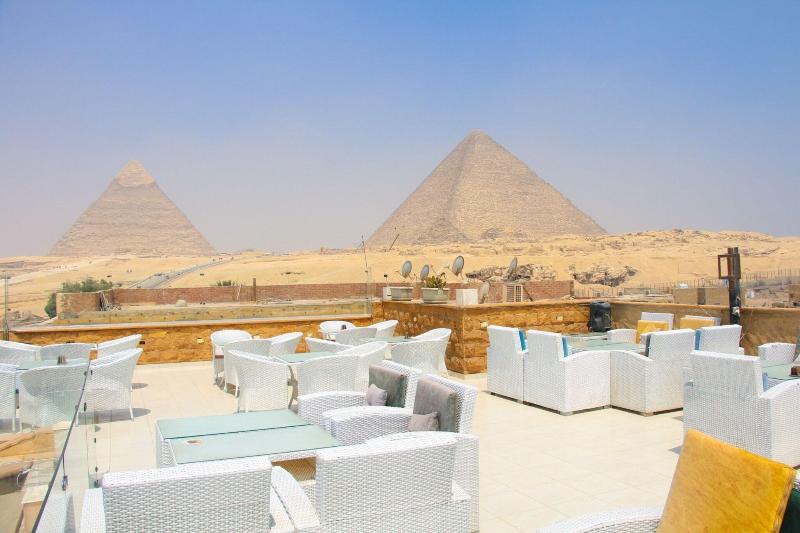 Pyramids Valley - Genel