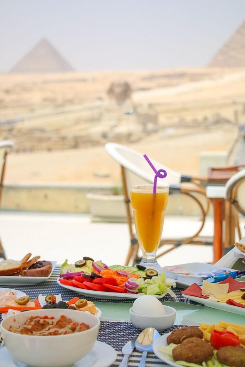 Pyramids Valley - Restoran