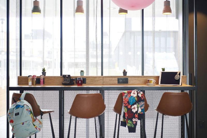 Moxy Birmingham Nec - Lobi