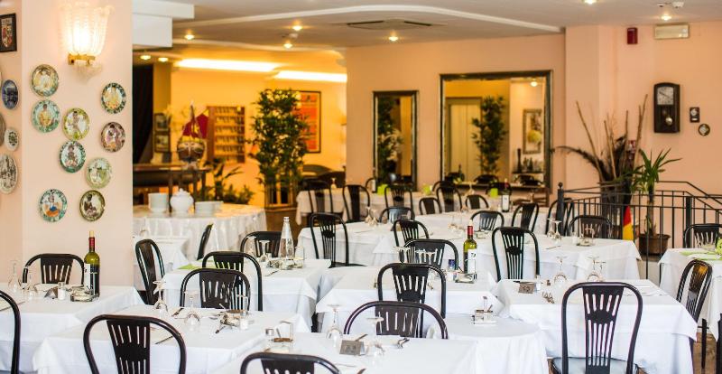 Hotel Antares - Restoran