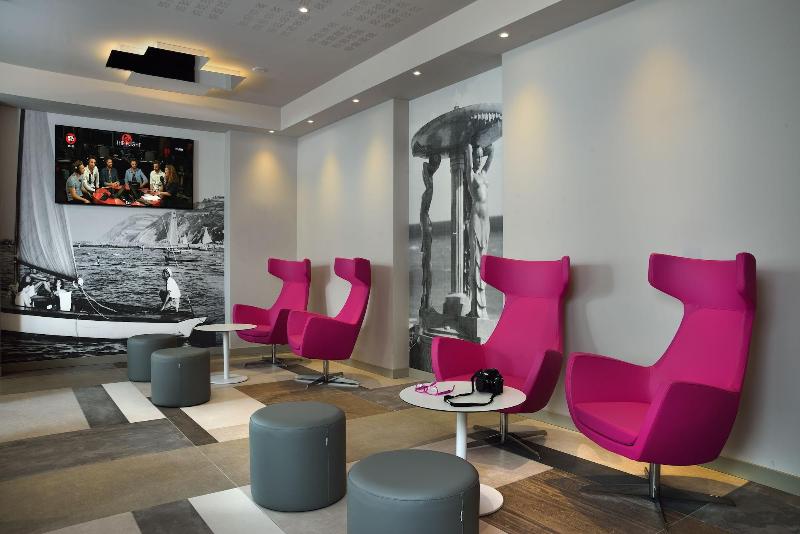 Embassy Hotel & SPA - Lobi