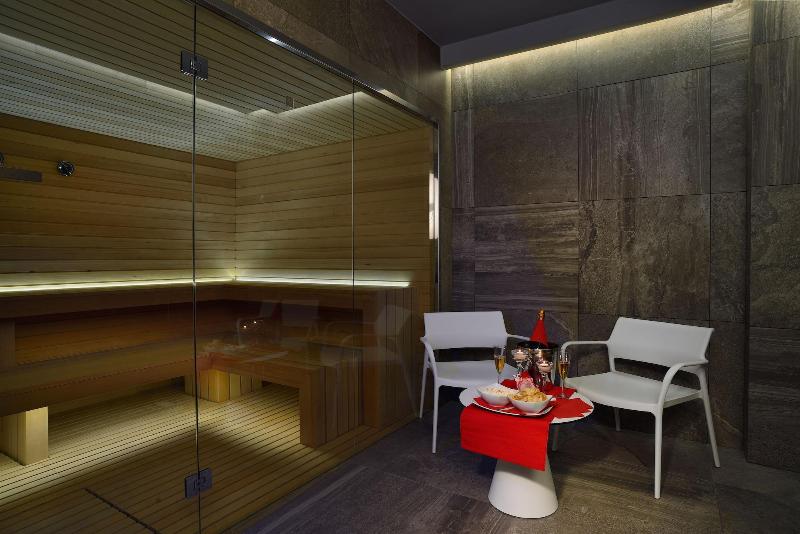 Embassy Hotel & SPA - Aktivite