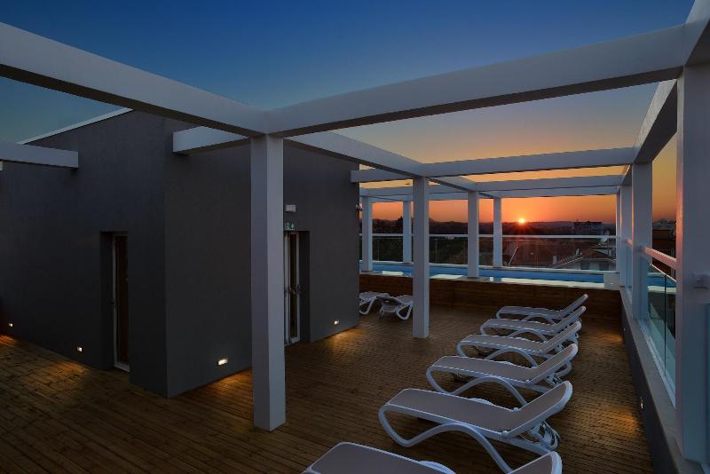 Embassy Hotel & SPA - Genel